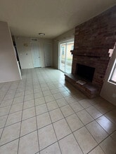 2905 Beachcomber Dr, Unit B in El Paso, TX - Building Photo - Building Photo