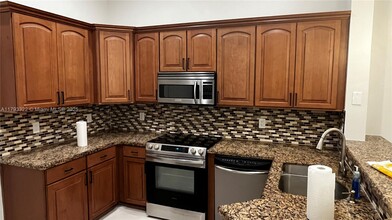 1428 Majesty Terrace in Weston, FL - Building Photo - Building Photo