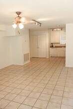 2118 Avenue M in Huntsville, TX - Building Photo - Building Photo