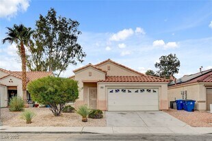 9573 Paradise Rd in Las Vegas, NV - Building Photo