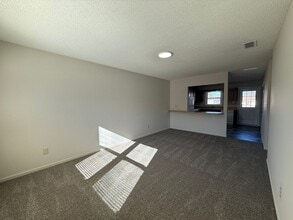 1808 Burgaw Hwy in Jacksonville, NC - Building Photo - Building Photo