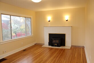 3423 NE 54th Ave in Portland, OR - Building Photo - Building Photo