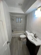 5911 Grace Ln in Houston, TX - Building Photo - Building Photo