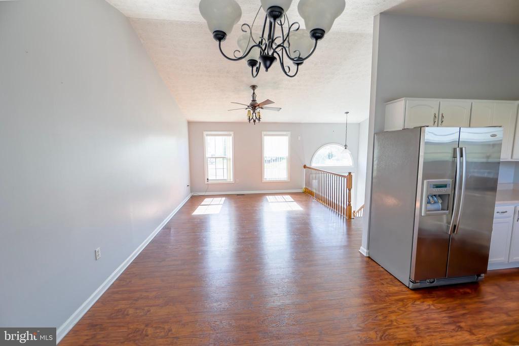 18500 Bull Run Dr in Hagerstown, MD - Building Photo