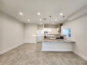 2202 Lynnfield St in Houston, TX - Building Photo - Building Photo
