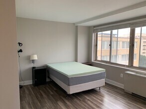 922 24th St NW, Unit #806 in Washington, DC - Building Photo - Building Photo