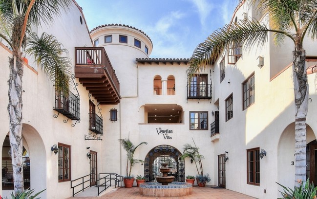 Venetian Villas in San Clemente, CA - Foto de edificio - Building Photo