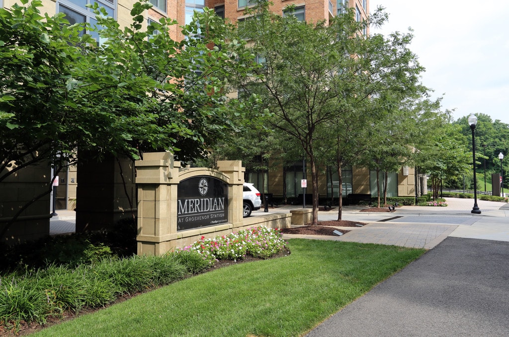 Meridian at Grosvenor Station North Bethesda, MD Apartments