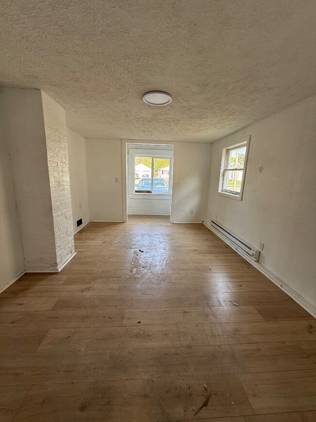 2217 S Pennsylvania Ave in Lansing, MI - Building Photo - Building Photo