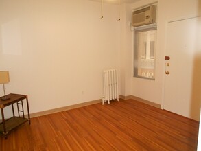 1 Haviland St, Unit 1 BED Fenway in Boston, MA - Building Photo - Building Photo