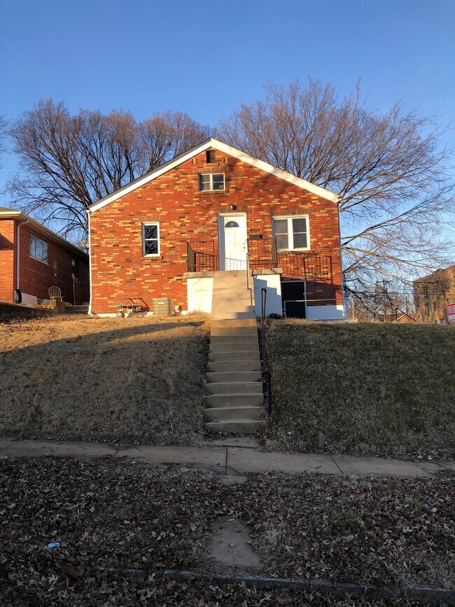 4101 Oleatha Ave Rentals in St. Louis, MO