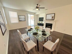 15368 Avenida De Portugal in Moreno Valley, CA - Building Photo - Building Photo