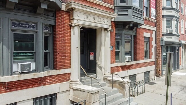 202-204 E Hanover St