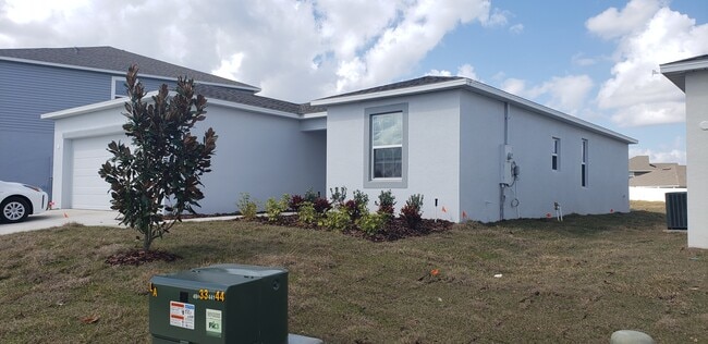 1214 Salisbury Dr