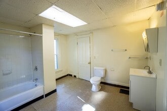 129 Dell St in Syracuse, NY - Building Photo - Building Photo