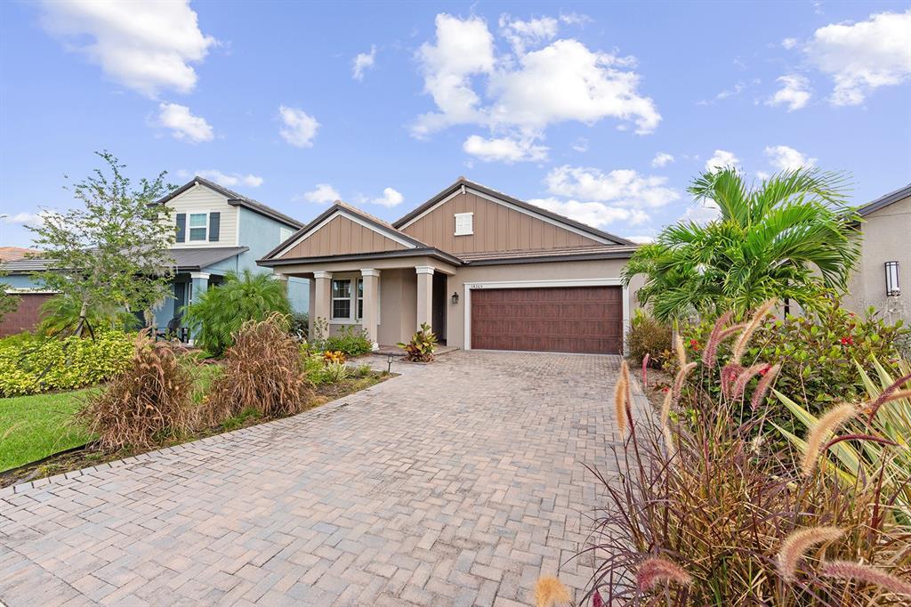 14265 17th Ct E in Parrish, FL - Building Photo