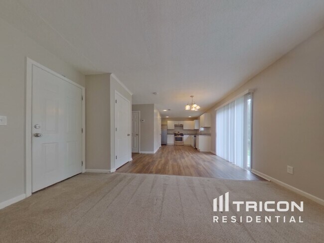 693 Grandview Cir in Powder Springs, GA - Building Photo - Building Photo