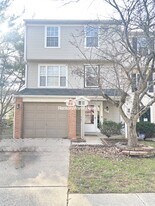 4651 Hallowed Stream in Ellicott City, MD - Building Photo