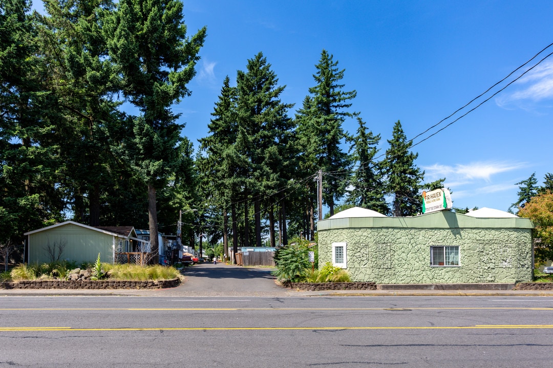 Fir Haven Mobile Home Park in Portland, OR - Building Photo