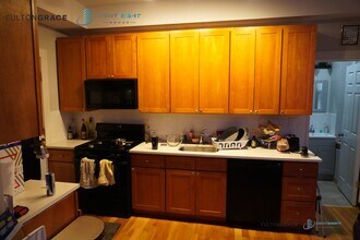 1846 W 18th St, Unit 1F in Chicago, IL - Building Photo - Building Photo