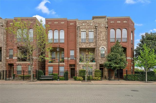 property at 2204 Marilla St