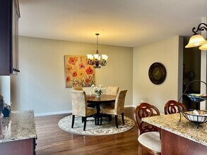 1109 E Port Clinton Rd in Vernon Hills, IL - Building Photo - Building Photo