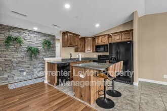 905 S Main St in Layton, UT - Building Photo - Building Photo