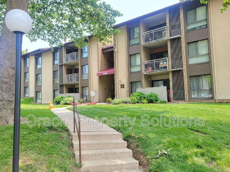 6085 Majors Ln in Columbia, MD - Foto de edificio
