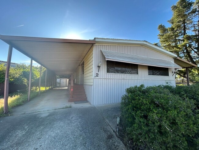 2 Tarn Cir in Oroville, CA - Building Photo - Building Photo