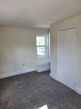 75 E Main St, Unit 3 in Moorestown, NJ - Building Photo - Building Photo