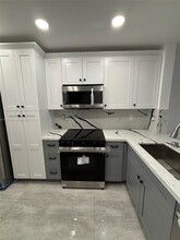 434 NE 210th Cir Terrace in Miami, FL - Building Photo - Building Photo
