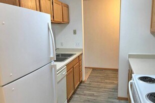PINE BEND TOWNHOMES in Ladysmith, WI - Building Photo