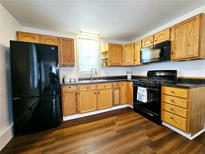 1017 1st St N in New Ulm, MN - Building Photo - Building Photo