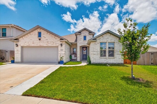 property at 2646 Las Estrellas St