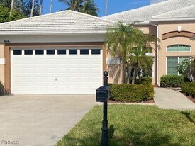 8676 Franchi Blvd in Ft. Myers, FL - Building Photo