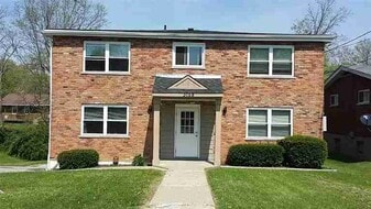 3158 Woodward St in Erlanger, KY - Building Photo