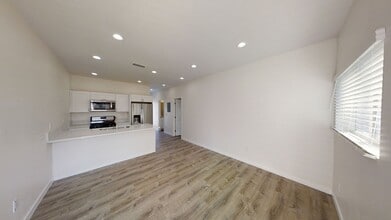 5443 Brockbank Pl in San Diego, CA - Building Photo - Building Photo