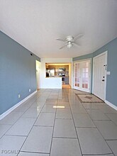 2885 Winkler Ave in Ft. Myers, FL - Building Photo - Building Photo