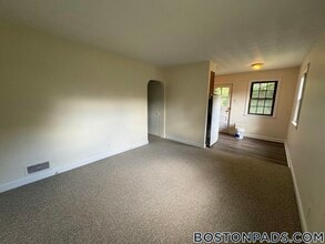 15 Dudley St in Arlington, MA - Building Photo - Building Photo