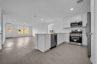 26710 Willow Ln in Katy, TX - Building Photo - Building Photo