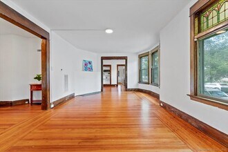 212 Maple St in New Haven, CT - Building Photo - Building Photo