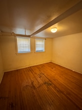 7355 S Kingston Ave in Chicago, IL - Foto de edificio - Building Photo
