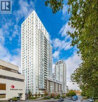 5665 Boundary Rd in Vancouver, BC - Building Photo