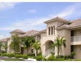 8243 Mulligan Cir in Port St. Lucie, FL - Building Photo