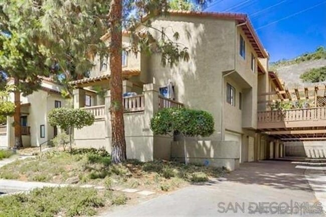 5838 Mission Center Rd in San Diego, CA - Building Photo - Building Photo