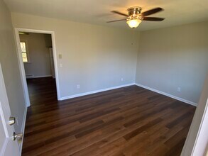 355 Badgett Ave in Mount Airy, NC - Building Photo - Building Photo
