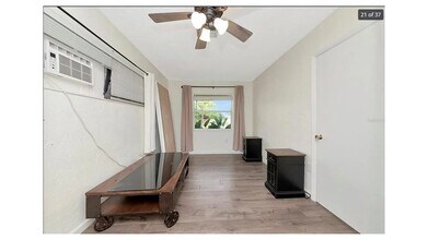 6412 47th Ave E, Unit 4 in Bradenton, FL - Building Photo - Building Photo