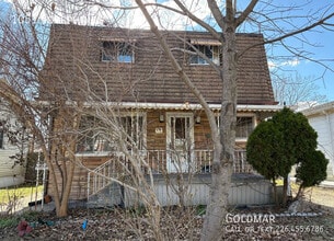 All inclusive room rental perfect for students and working professionals in Windsor, ON - Building Photo - Building Photo