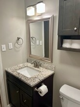 37 Brewster Rd, Unit 37B in Glastonbury, CT - Building Photo - Building Photo