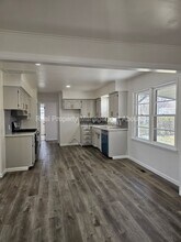 1030 N Hickory Ave in Broken Arrow, OK - Building Photo - Building Photo